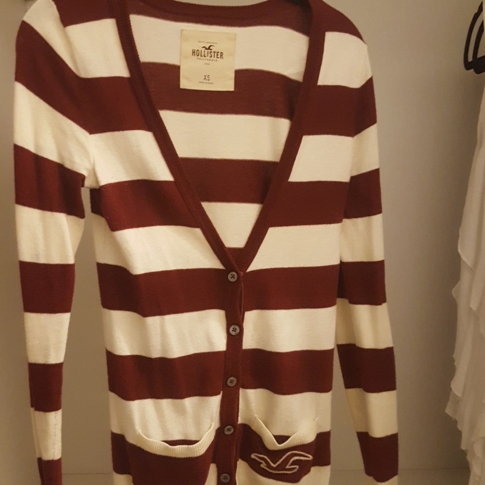 Hollister cardigan